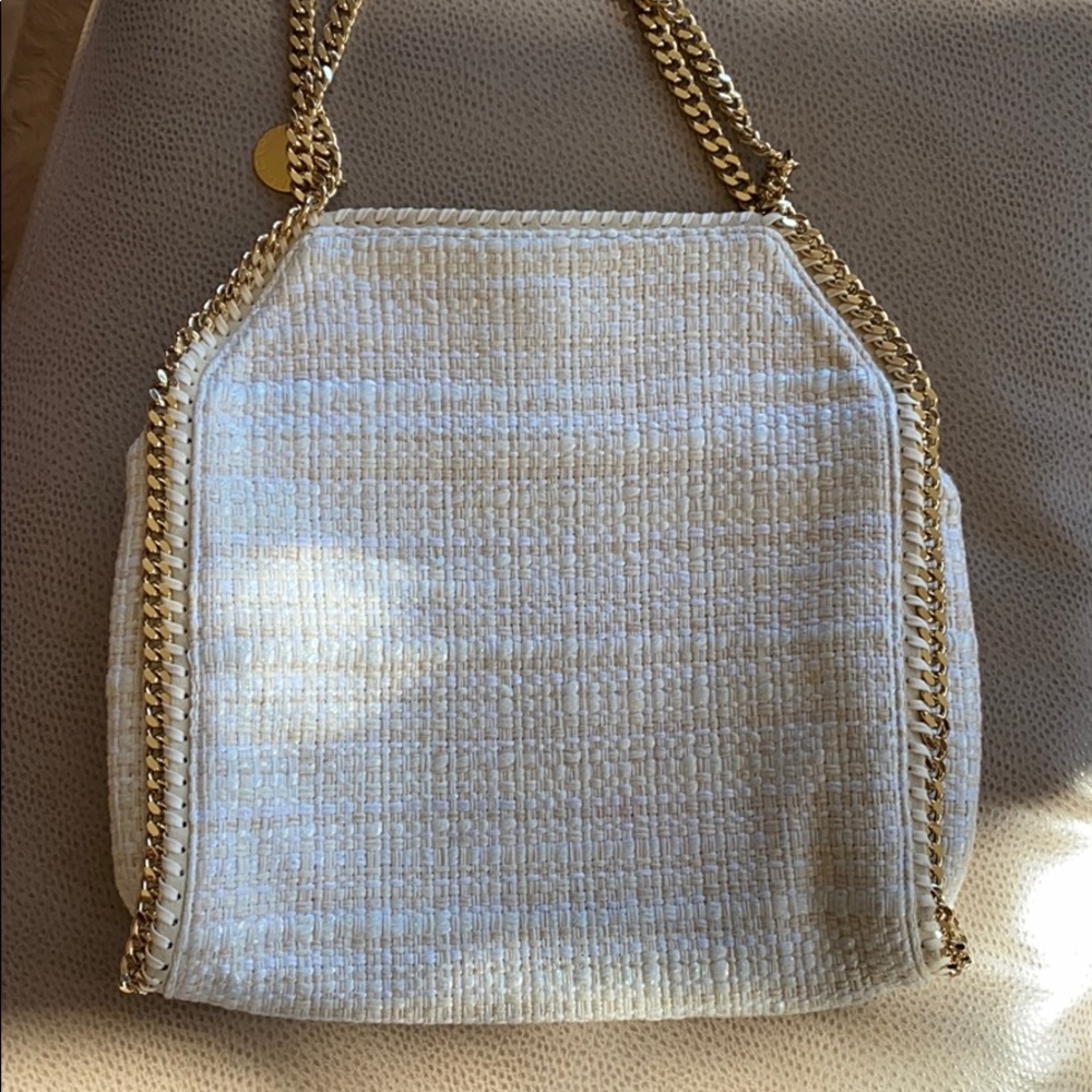 Small tote - Picture 3 of 5